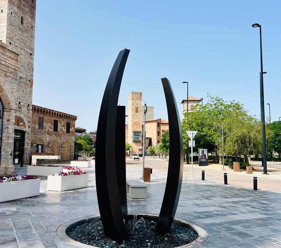 Dubai Outlet Village